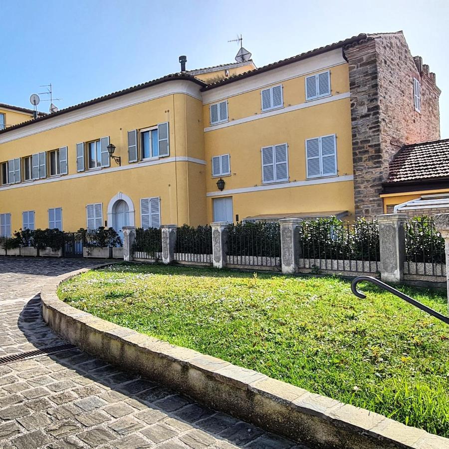 "Nido Del Falco" Palazzo Ricotti Camerano Εξωτερικό φωτογραφία